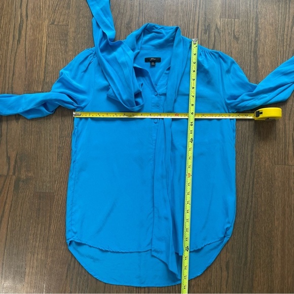 J. CREW Tie-neck blouse in Re-Imagined Silk size XS - Picture 12 of 15